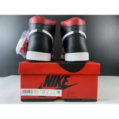 Hypeyourbeast Air Jordan 1 Retro High Snake Chicago Satin