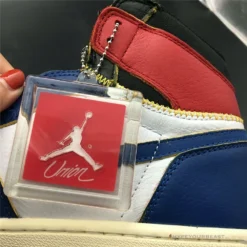 Hypeyourbeast Jordan 1 Retro High Union Los Angeles Storm Blue Blue Toes