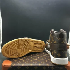 Hypeyourbeast Off White X Jordan 1 X LV